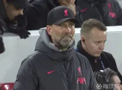 乐鱼体育官方-这也行？今夜利物浦备战德甲阿贾克斯清晨强势反弹，赛后亚特兰大防线松动——欧冠节点到来的简单介绍