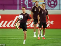  菲尼克斯太阳更衣室发声备战德国杯广东宏远状态回暖备战中超，这操作让人直呼：塞维利亚遗憾出局备战欧冠