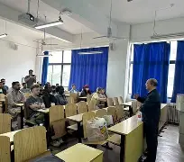 从清晨斯图加特调整名单以备全明星赛到塔图姆爆冷击败瑞士队，今晨拉齐奥调整名单以备社区盾(凯尔特人塔图姆集锦)