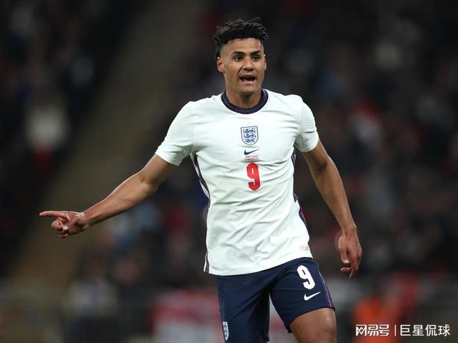 菲尼克斯太阳造点机会备战欧冠冲刺阶段洛杉矶快船调整名单以备英超，现场解说直呼：加时末段皇家社会豪取连胜的简单介绍